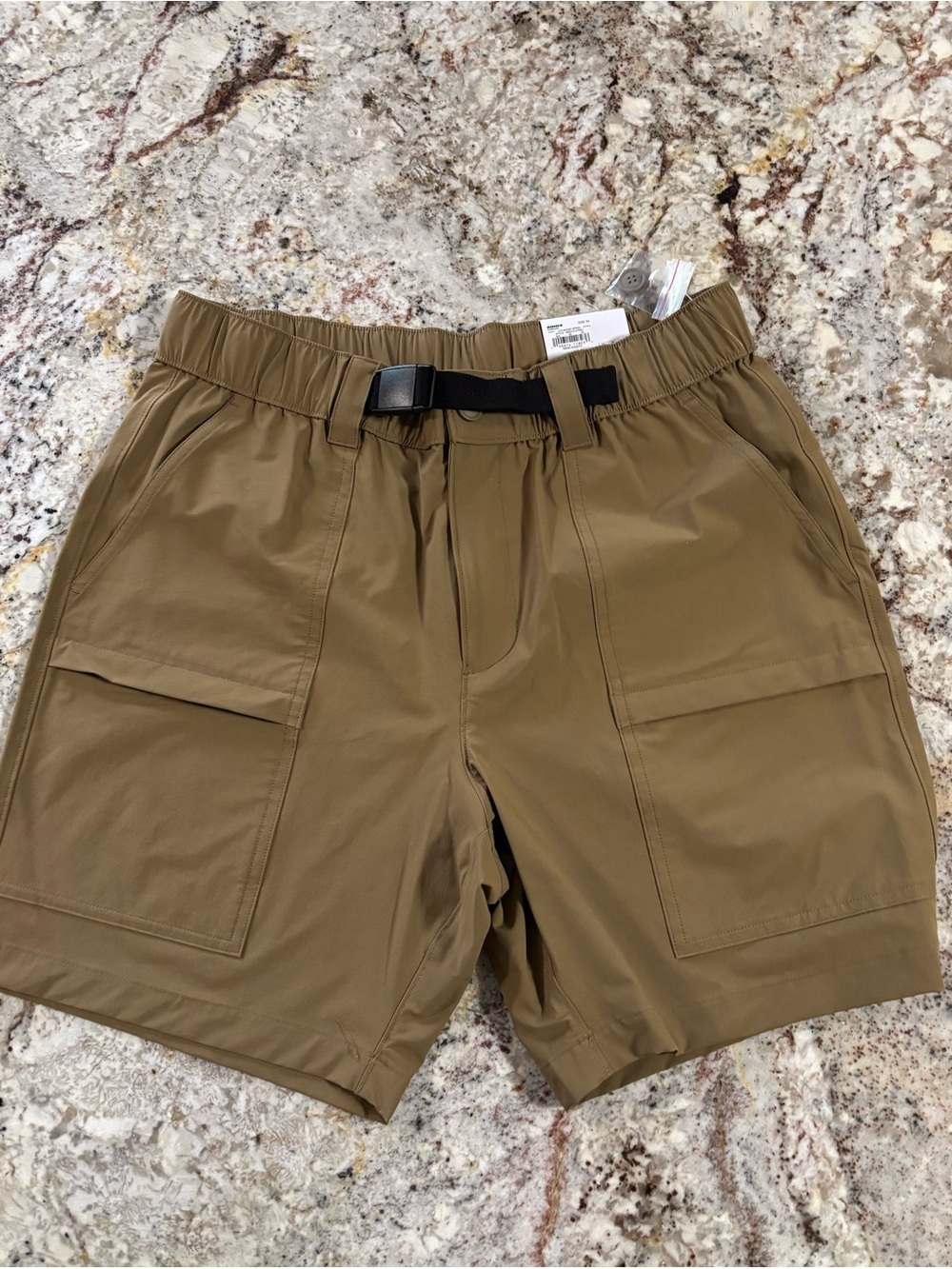 Sonoma Men's Cargo Shorts - Olive/Tan with Black Belt